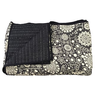 Black & White Indian Cotton Quilt For Sale