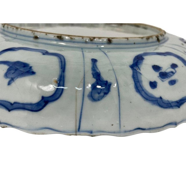 Blue Large 17th Century Blue and White Porcelain Kraak Charger For Sale - Image 8 of 12
