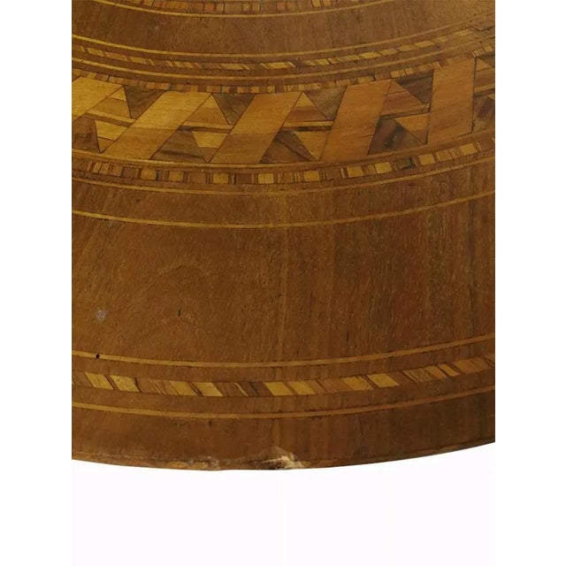 Tan 19th Century Guéridon Table in Dutch Marquetery For Sale - Image 8 of 12