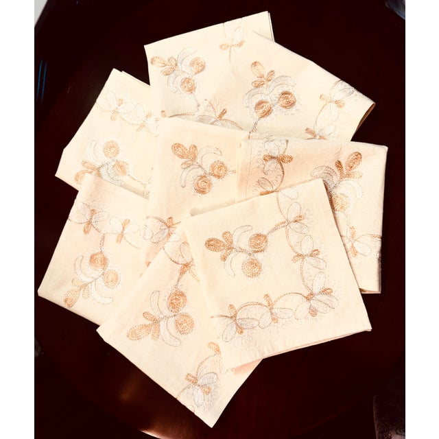 Tablecloth/Napkins Vintage Embroidered Ghabani Style For Sale - Image 12 of 12