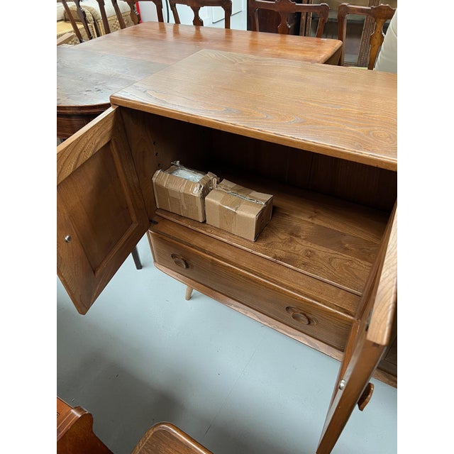Wood Blonde Model 467 Sideboard from Ercol, 1970s For Sale - Image 7 of 9