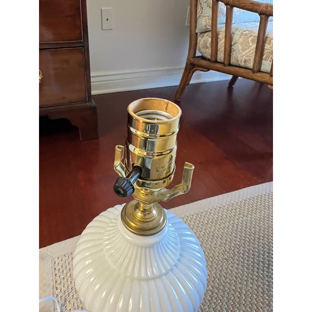 Vintage Milk Glass Table Lamp For Sale - Image 4 of 6