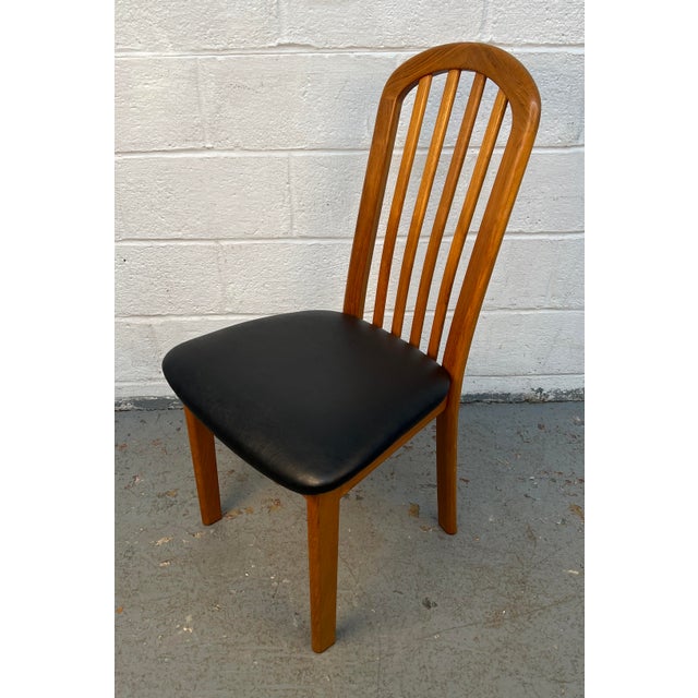 Brown Set of Six Mid-Century Teak Dining Room Chairs For Sale - Image 8 of 18