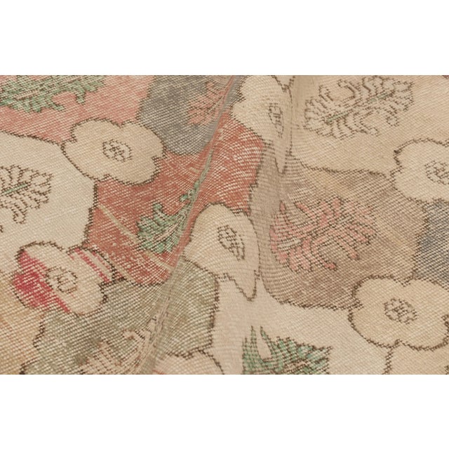Textile Vintage Distressed Rug, Muted Polychromatic Geometric Floral Motif – Rug & Kilim For Sale - Image 7 of 8