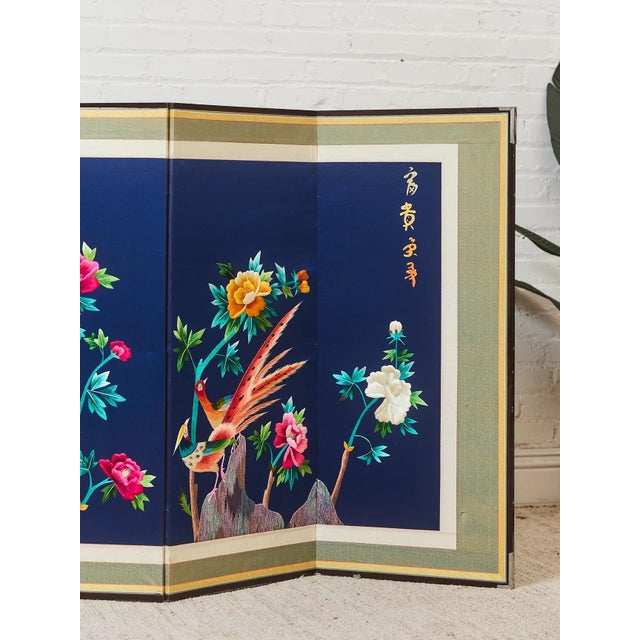 Early 20th Century Korean Asian Large 8-Panel Silk Embroidered Peacock Bird Butterfly Screen, 1900s For Sale - Image 5 of 5