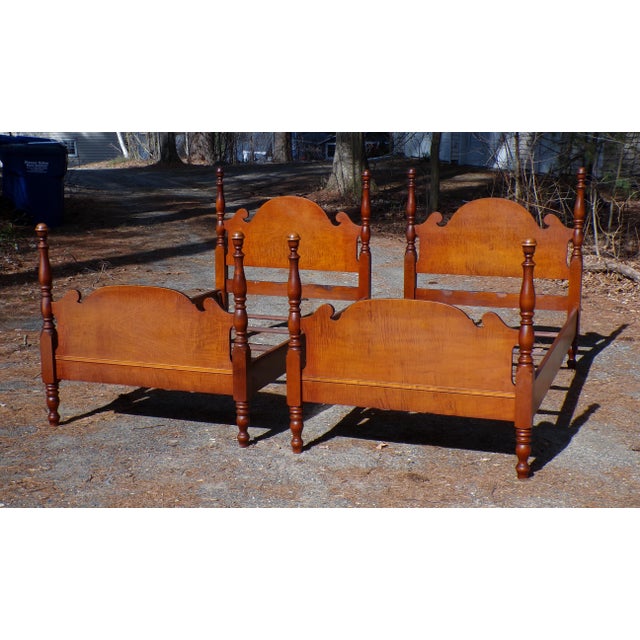 Vintage Pair Atlas Furniture Curly Maple Poster Twin Beds For Sale - Image 11 of 18