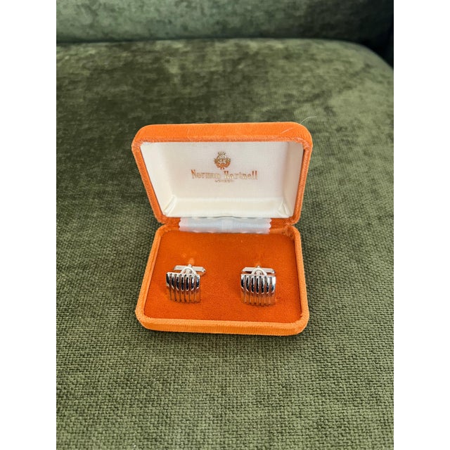 Art Deco Sir Norman Hartnell Vintage Silver Plated Cufflinks In Original Velvet Case For Sale - Image 3 of 18