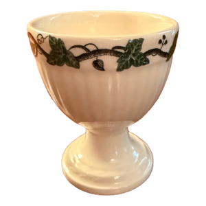 1970s Wedgwood Napoleon Ivy Queensware Single Egg Cup