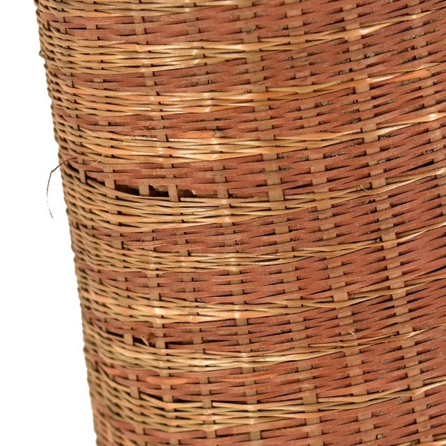 African Early 20th Century Tutsi Wedding Basket Vase Rwanda 35 Inch For Sale - Image 3 of 5