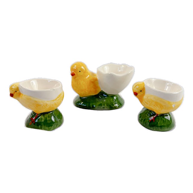 Vintage Bordallo Pinheiro Portuguese Ceramic Chick Egg Cup Set – Set of 3 For Sale