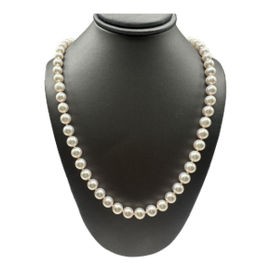 Akoya Cultured Pearl Strand in 14kt Yellow Gold – 6.5–7mm, 18in, Pre-Loved