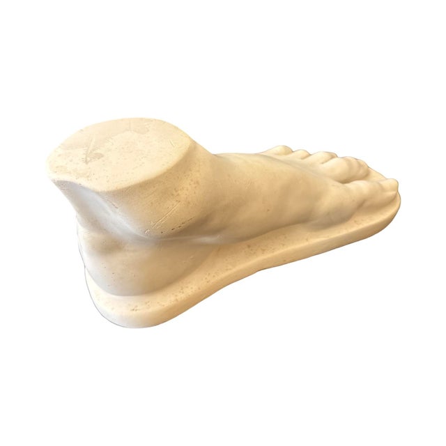 Figurative Vintage Italian Decorative Roman Foot Plaster Sculpture. For Sale - Image 3 of 4