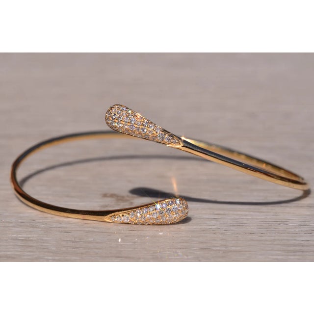 The Korbel: Yellow Gold Flexible Diamond Bangle Bracelet For Sale In Philadelphia - Image 6 of 7