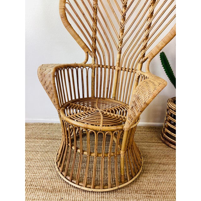 Vintage 1960s Rattan Peacock Style Chair Italian Modern Gio Ponti Style For Sale In Palm Springs - Image 6 of 10