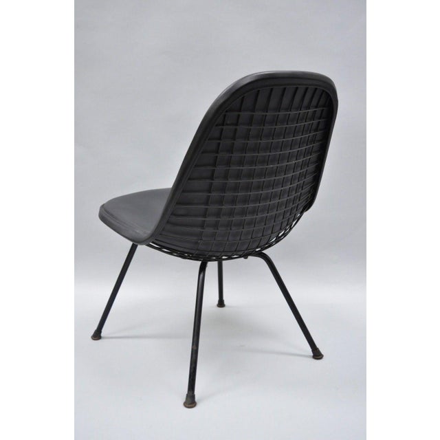 Herman Miller Vintage Eames Dkx Chair Black Upholstered Padded Vinyl