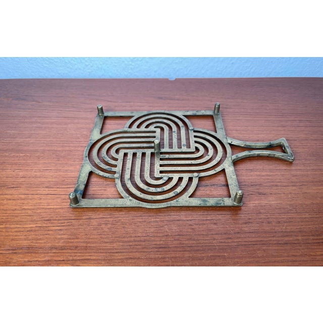 Art Deco Bronze Trivet Coaster with Solomon Knot Design For Sale - Image 10 of 12