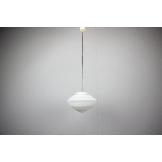 Large Mid-Century Czechoslovak Opaline Glass Pendant Lamp from Napako, 1970s For Sale - Image 3 of 13