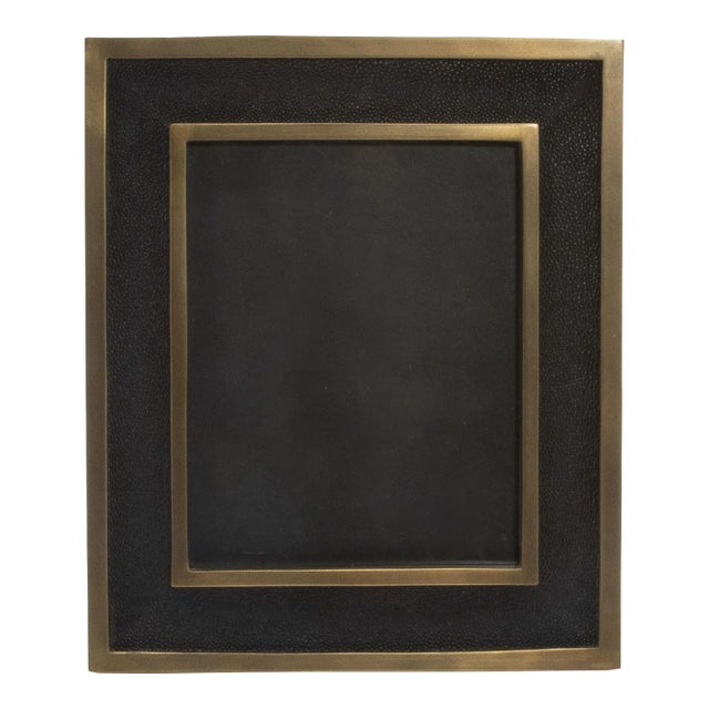 Exuding sophistication and timeless elegance, this 8x10” picture frame by Kifu Paris is a masterful blend of luxurious...