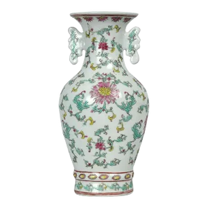 Early 18th Century Chinese Porcelain Vase With Marking on the Bottom