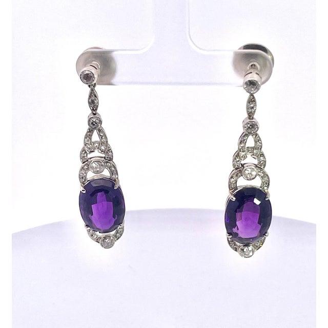 1920s Edwardian 21ct Amethyst Platinum Drop Earrings With Diamond Accents, Pair For Sale - Image 4 of 12