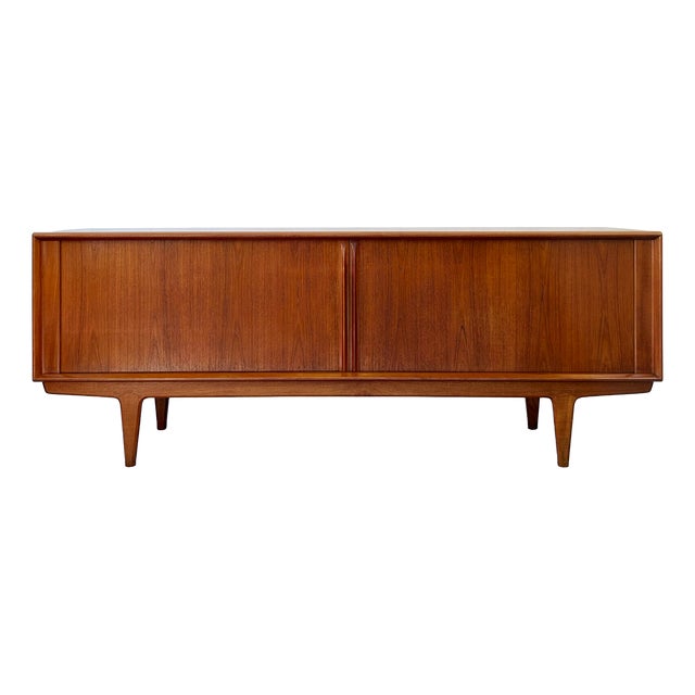 Model 156 Sideboard in Teak by Isabel Bernhard for Pedersen & Søn, 1960s For Sale