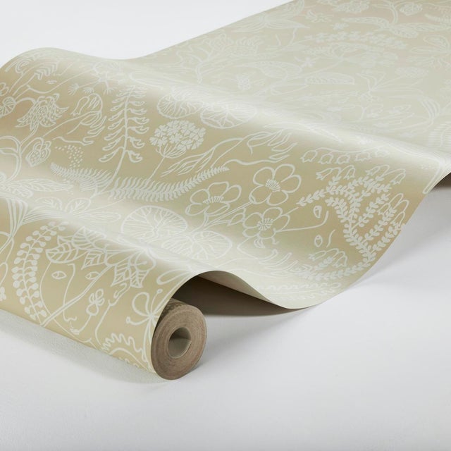 Recalling the joy of a Swedish summer garden, Grazia was created by Stig Lindberg, one of the titans of midcentury...