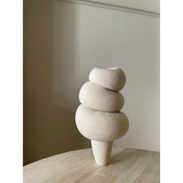 Modder Inner Peace Ceramic Sculpture by Françoise Jeffrey Dimensions: Ø 47 x H 27 cm Materials: earthenware, 2023, off...