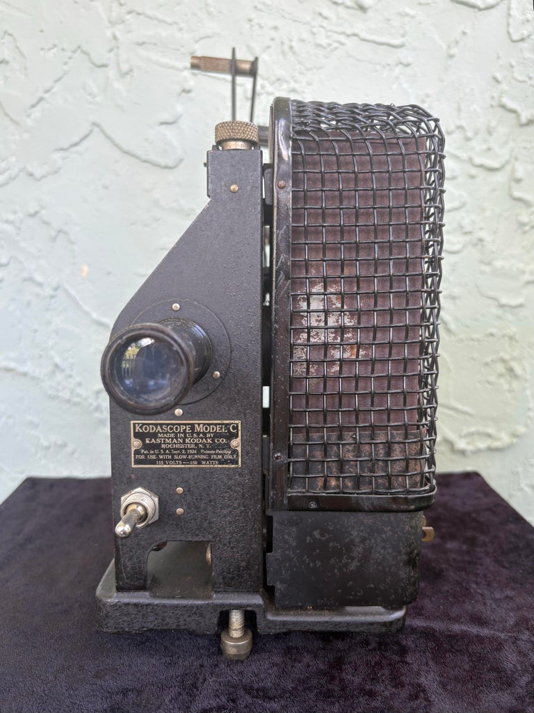 1920s Eastman Kodak Kodascope Model C 16mm Silent Film Projector