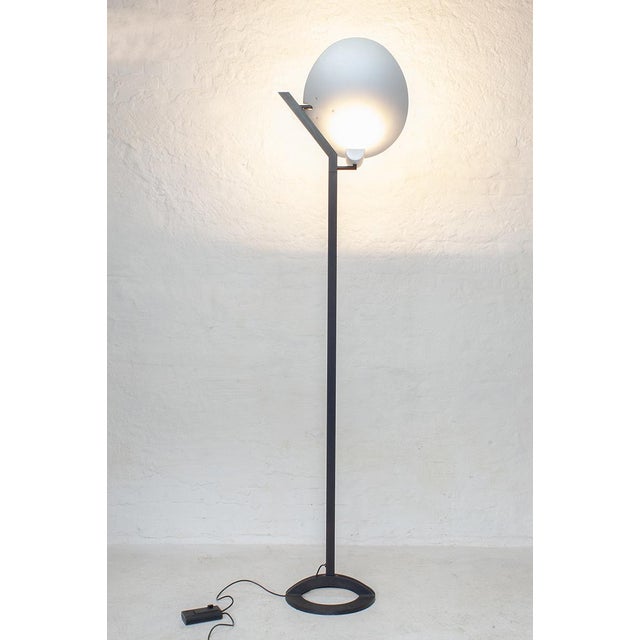 The upper reflector is adjustable. This piece has an attribution mark, I am sure that it is completely authentic and take...