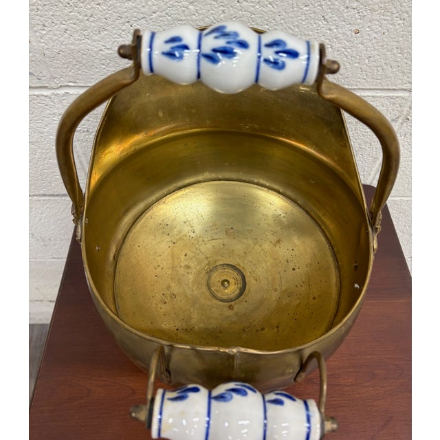 Vintage Brass Coal Scuttle With Lion Head Accents For Sale - Image 4 of 8