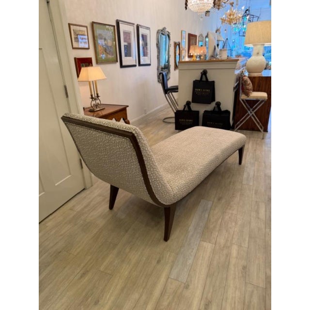 Wood Large Chaise Lounge Upholstered in Colefax and Fowler Wilde For Sale - Image 7 of 8