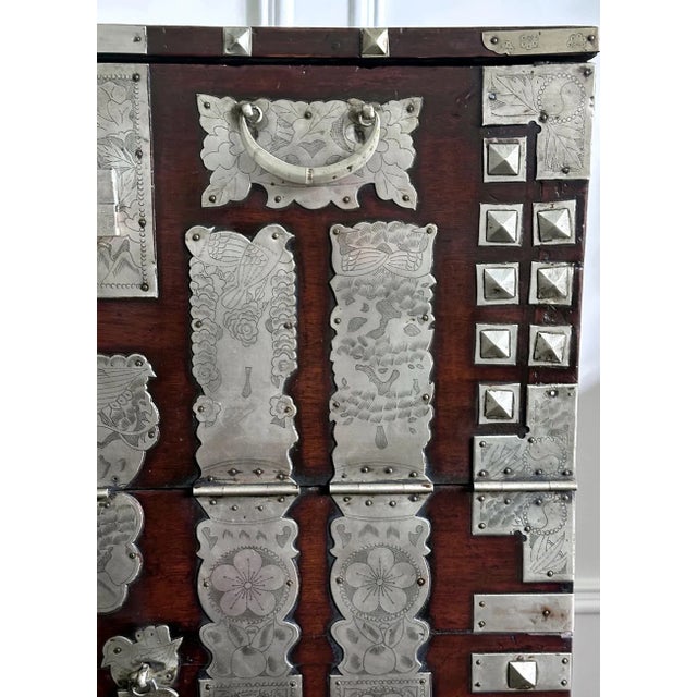 19th Century Korean Bandaji Chest Pyongyang Joseon Dynasty For Sale - Image 12 of 12