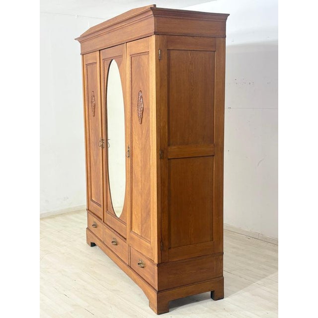 Brown Art Nouveau German Wardrobe in Oak, 1920 For Sale - Image 8 of 13