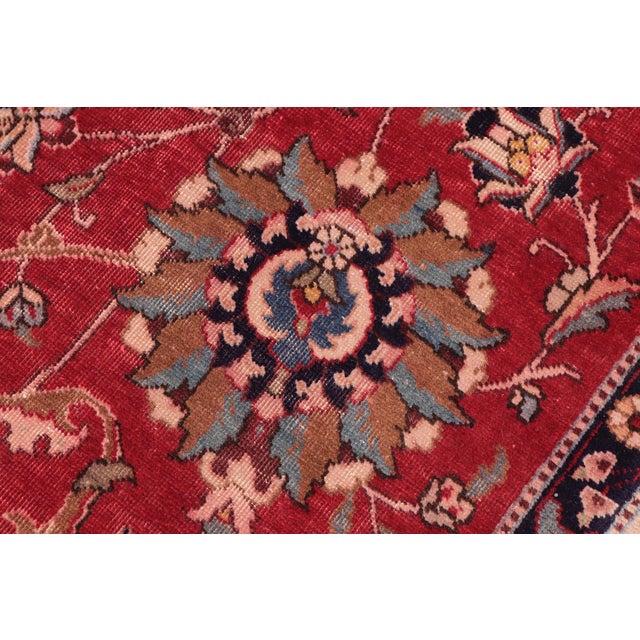 1970s Hand-Knotted Wool Area Rug - Vibrant Red,Ivory 10.3x13.2 For Sale In New York - Image 6 of 8