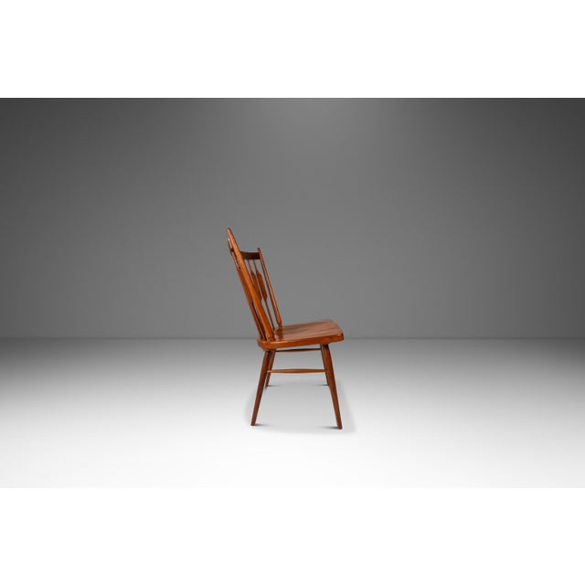 Set of Six (6) Mid-Century Modern (2 Arm + 4 Side) Windsor "Centennial" Chairs in Walnut Attributed to Kipp Stewart for Drexel, Usa, C. 1960's For Sale - Image 9 of 18