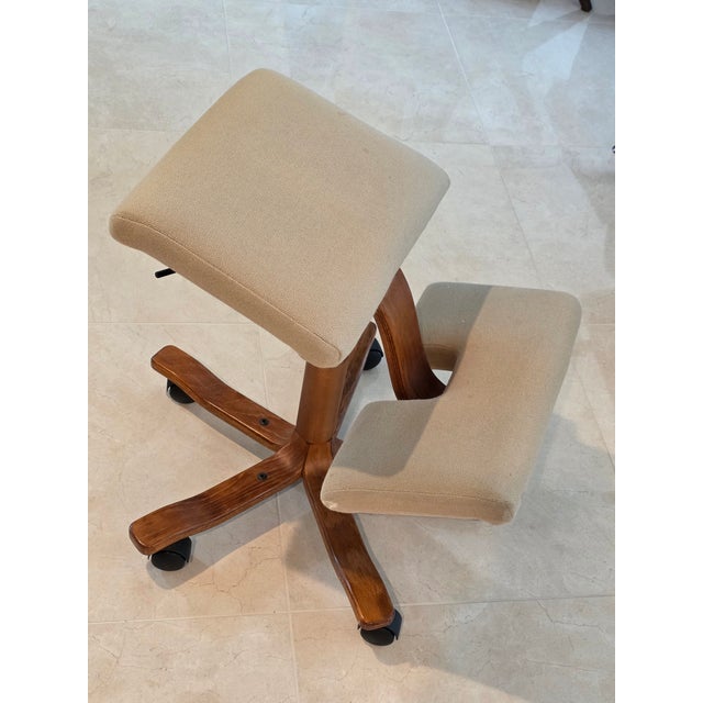 This listing consists of a midcentury modern Original Stokke Wing Ergonomic office chair Height adjustable.You sit in an...
