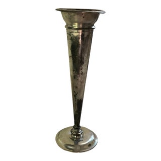 Vintage Reed & Barton Silver Plated Trumpet Bud Vase 5026 | Mid Century Silver Vase | Vintage Table Decor For Sale