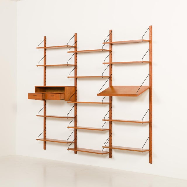 1960s Danish Teak Shelving Unit in the style of Cadovius and Sorensen, 1960s For Sale - Image 5 of 16
