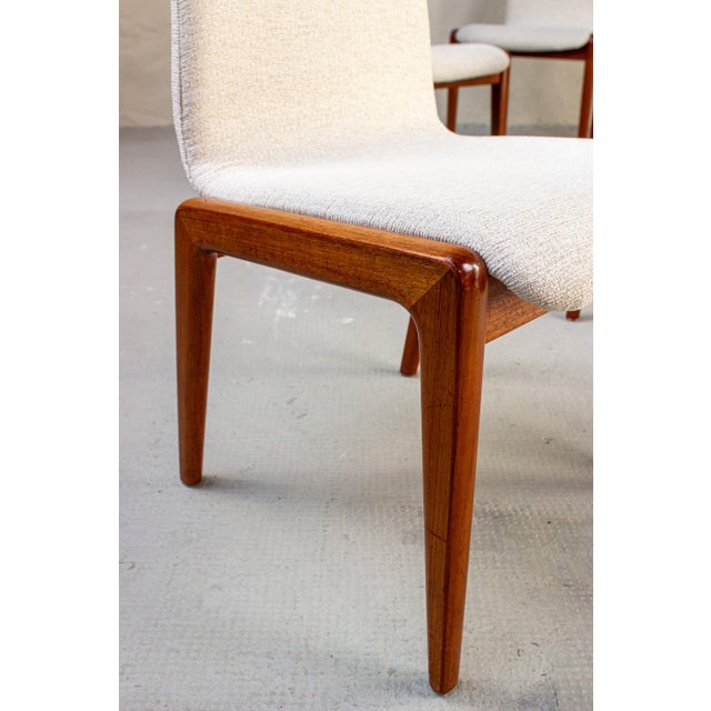 Mid-Century Danish Chair in Teak from Schou Andersen Stuhl, 1960s, Set of 4, in Good conditions. Designed 1960 to 1969...
