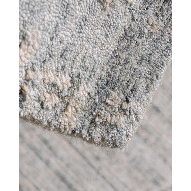 Textile Simplicity Blue Beige Contemporary Handwoven Rug 8ft X 10ft For Sale - Image 7 of 10