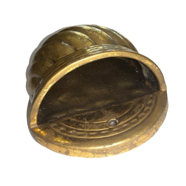 Late 20th Century Two Gold Wall Pockets - Opulent Gilded Decor For Sale - Image 5 of 9