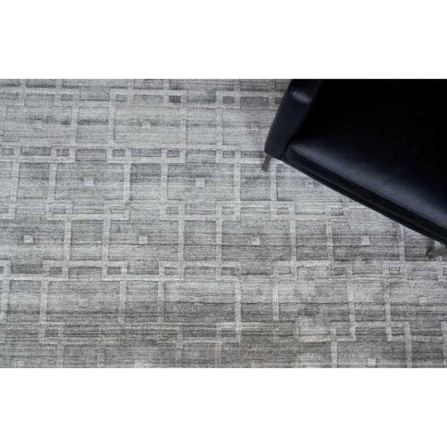 Exquisite Rugs Exquisite Rugs Geometric Box Handmade Bamboo Silk & Cotton Gray Rug-12'X15' For Sale - Image 4 of 5