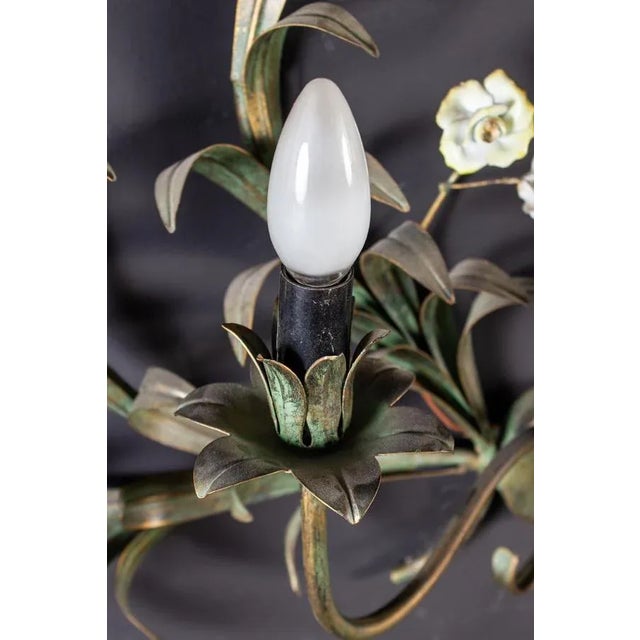 Large Italian Tole Leaves Wall Light with Colorful Porcelain Flowers, 1970 For Sale - Image 11 of 14
