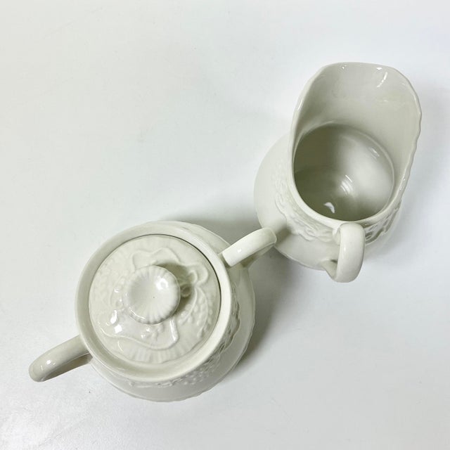 Ralph Lauren 1989 Vintage English Americana Wedgwood for Ralph Lauren Le Blanc Claire Creamer & Covered Sugar For Sale - Image 4 of 9