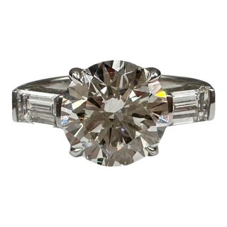 3.62ct 3 Stone Lab Grown Diamond Ring Igi F Vvs2 14k White Gold, Size 7 For Sale