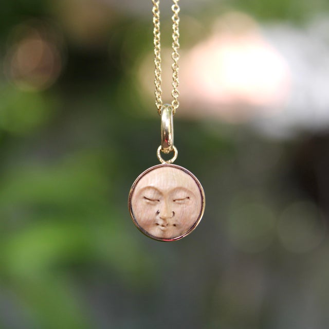 1990s 14k Gold and Fossilized Mammoth Tusk Man in the Moon Charm For Sale - Image 9 of 9