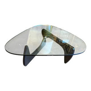 Authentic Isamu Noguchi Coffee Table – Black Base For Sale