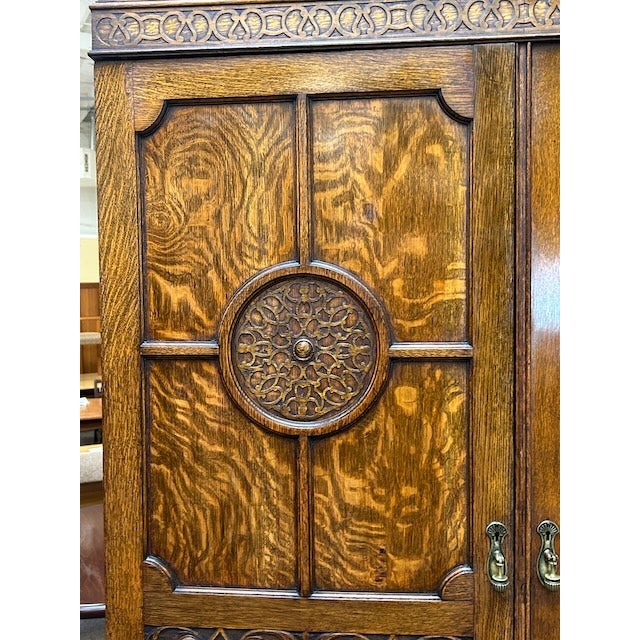 Solid Oak Custom Built Armoire c.1910. Arts & Crafts. For Sale - Image 10 of 16