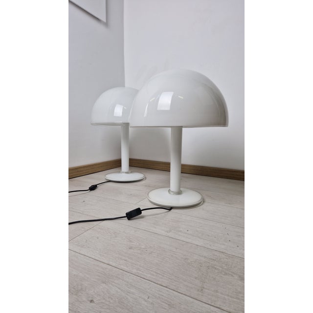 1960s Large Table Lamps in Milk Glass and Transparent Glass with Adjustable Lampshade from Vistosi Murano, 1960s, Set of 2 For Sale - Image 5 of 18