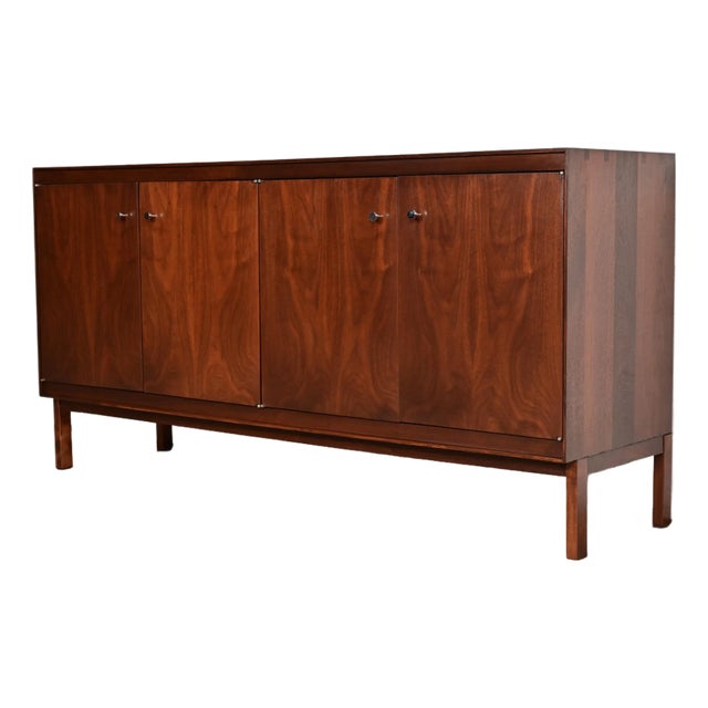 1960s Paul McCobb Mid-Century Modern Walnut Sideboard Credenza, Newly Refinished For Sale
